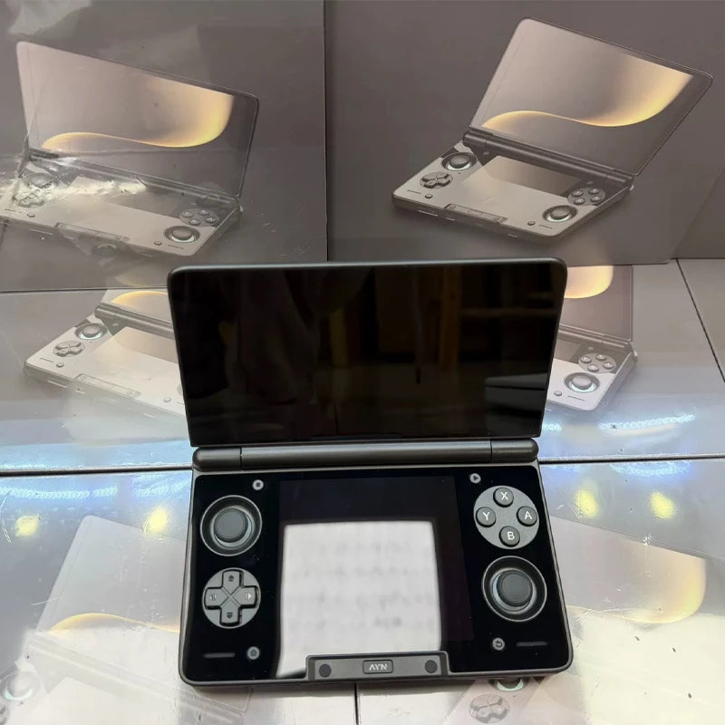 Ayn Thor console